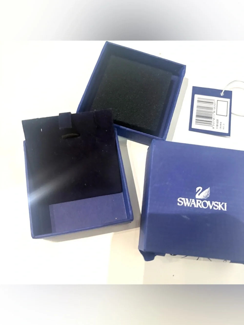 SWAROVSKI Authentic Jewelry Gift Box